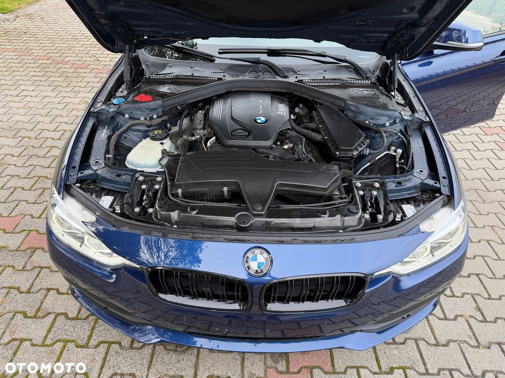 BMW Seria 3 - 30