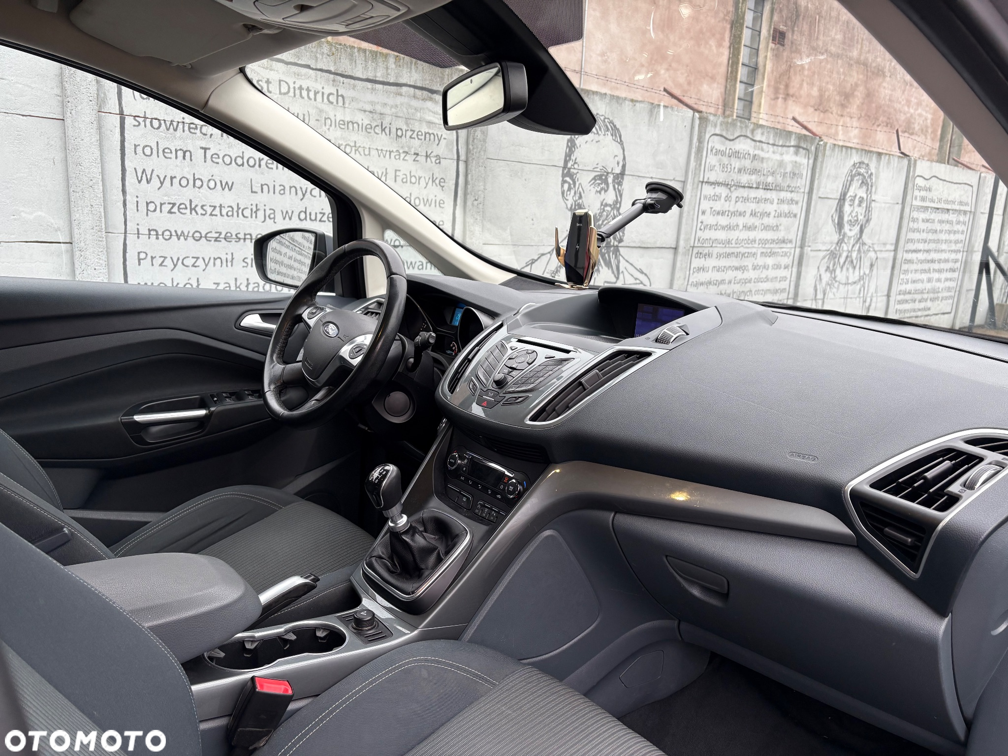 Ford Grand C-MAX - 9