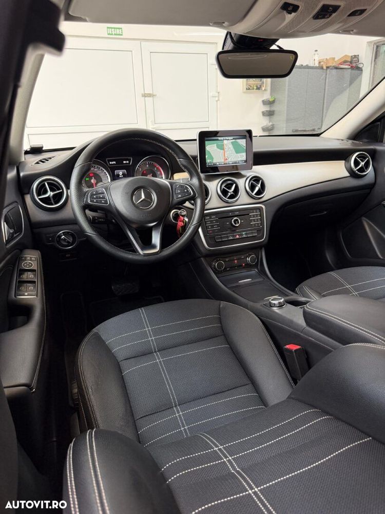 Mercedes-Benz CLA 180 - 10