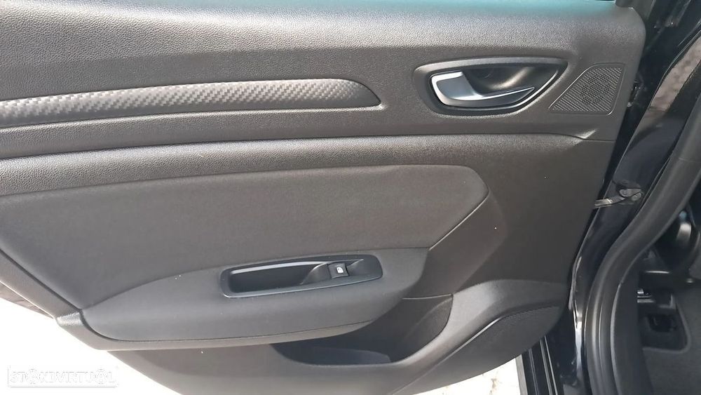 Renault Mégane 1.5 Blue dCi Limited - 39