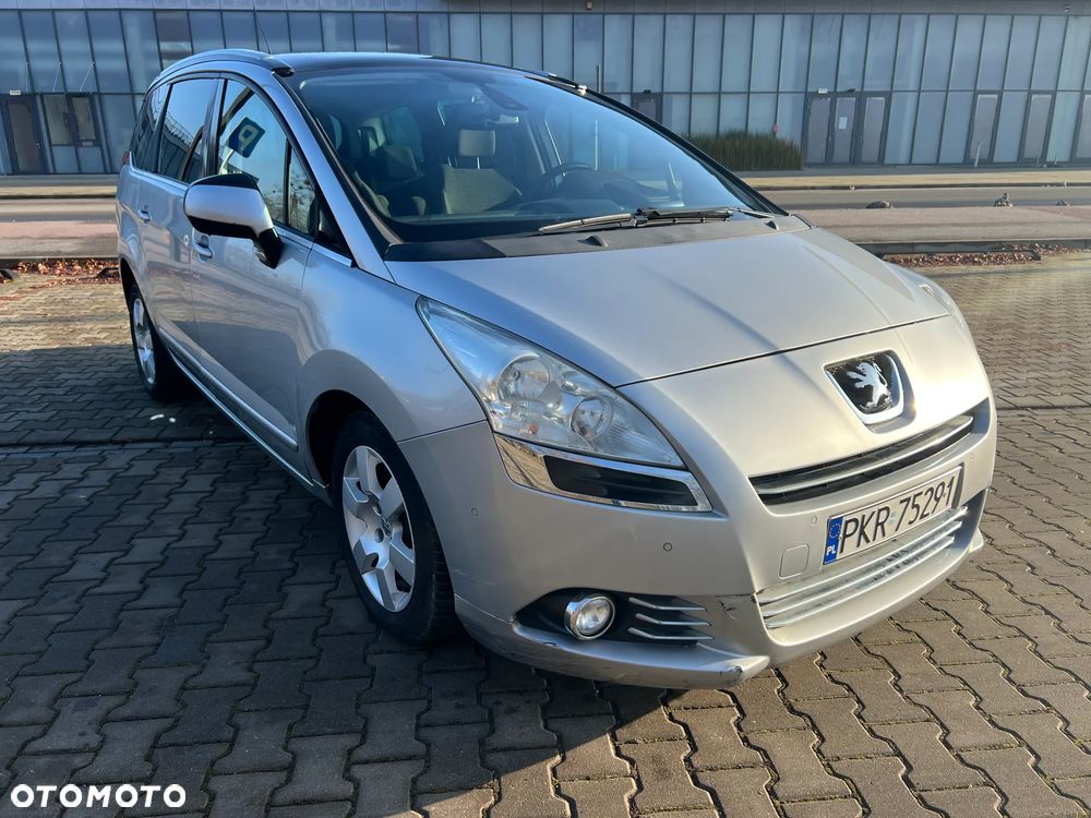 Peugeot 5008 - 3