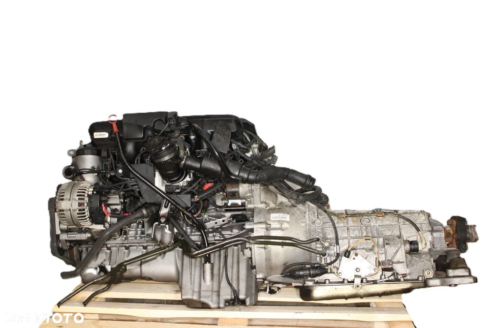 HURT SILNIKI / SILNIK 3.0L R6 M54B30 / SKRZYNIA AUTOMAT ZF 5HP-19/BMW E46 2002 - 3