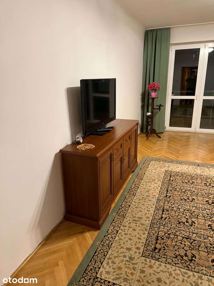 Wynajmę 2-pokojowe mieszkanie z balkonem