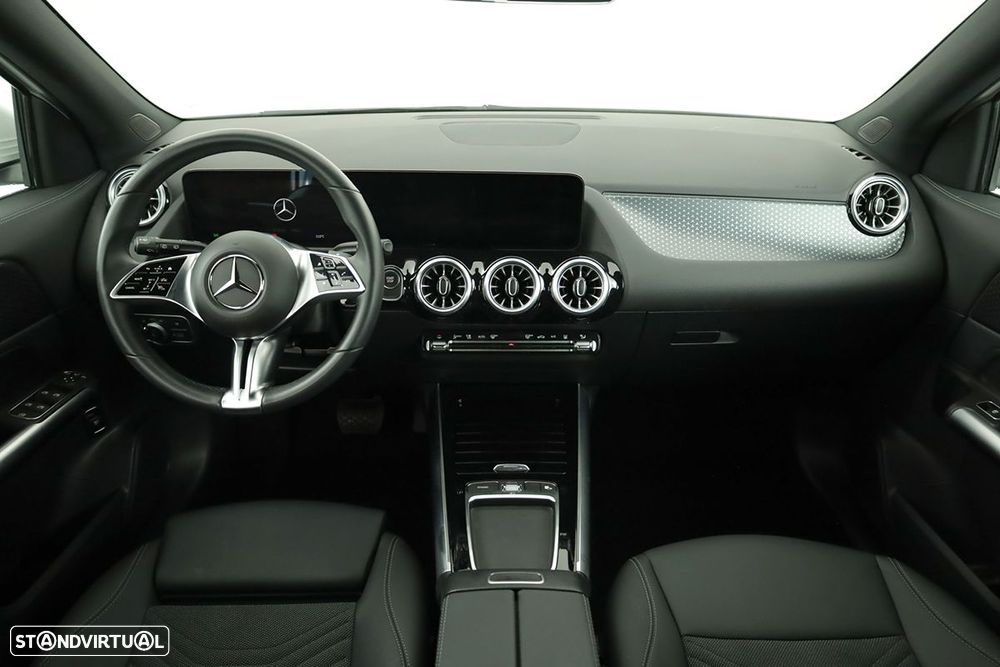 Mercedes-Benz EQA 250+ Progressive - 9