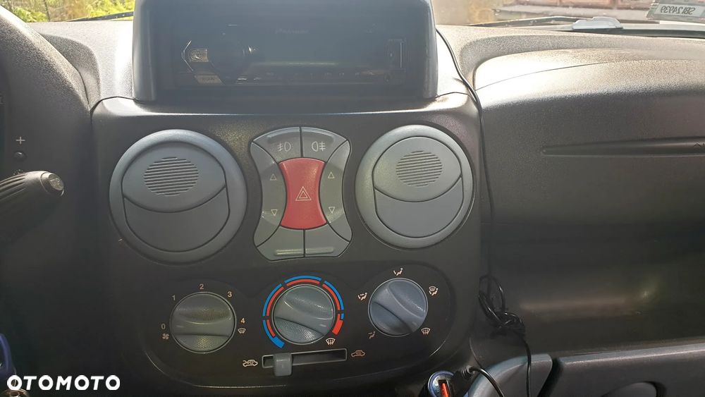 Fiat Doblo 1.3 JTD SX - 13