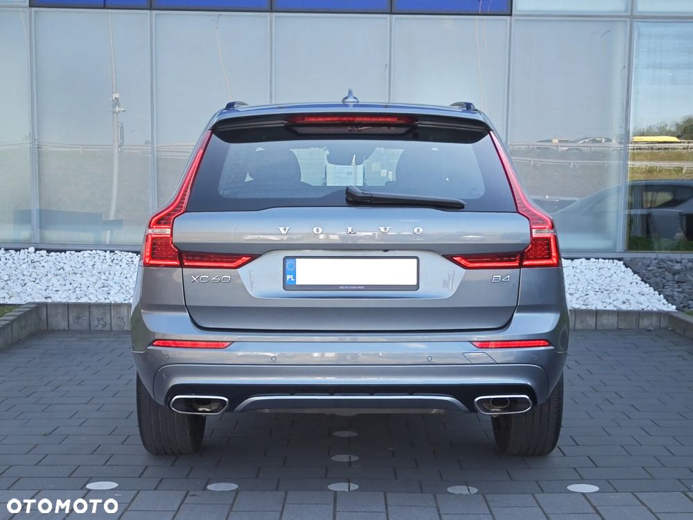 Volvo XC 60 B4 B R-Design - 4