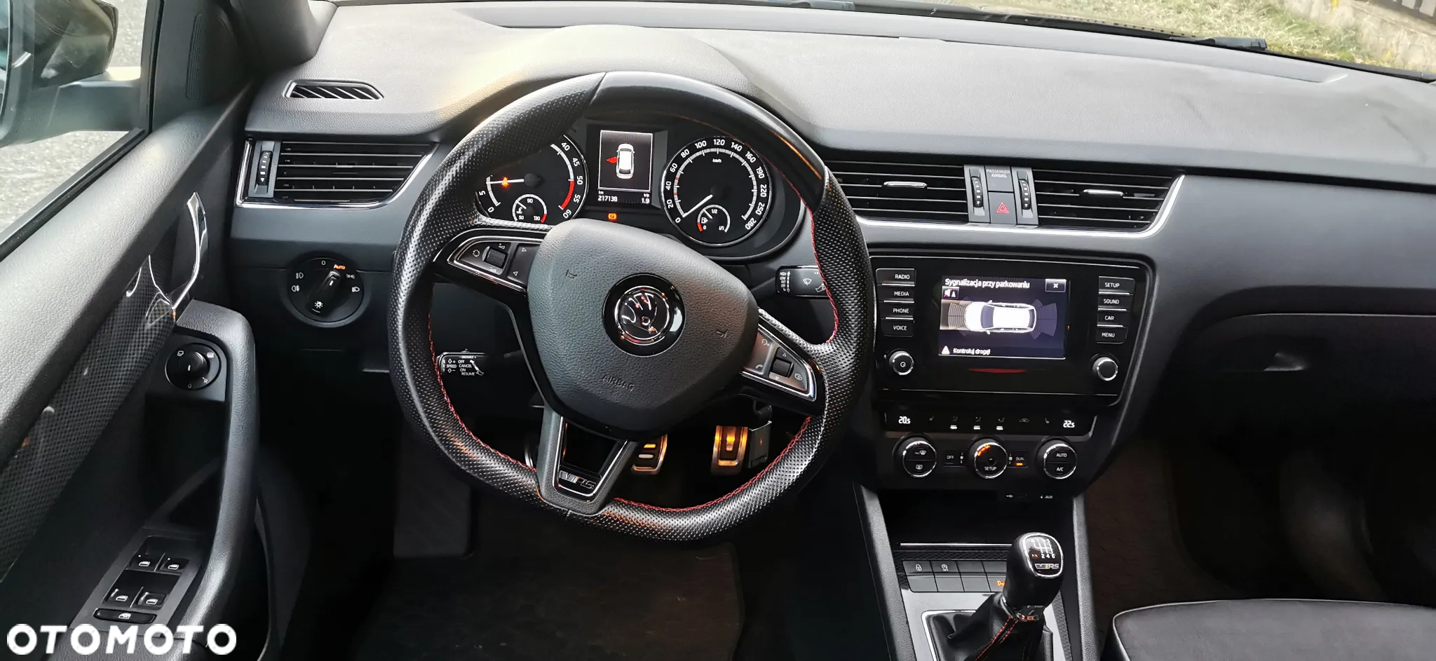 Skoda Octavia 2.0 TDI RS - 20