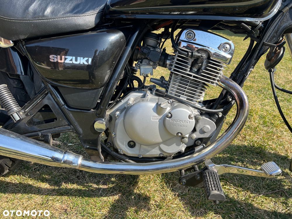 Suzuki Marauder - 11