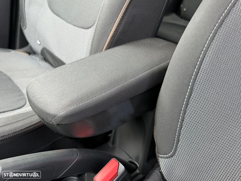 Renault Captur 1.5 dCi Exclusive - 21