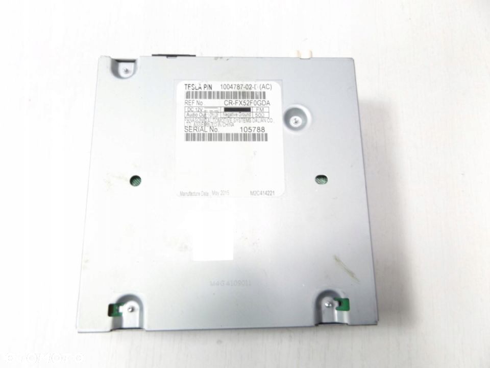 Tesla Model S P85D TUNER RADIO 1004787-02-D - 1