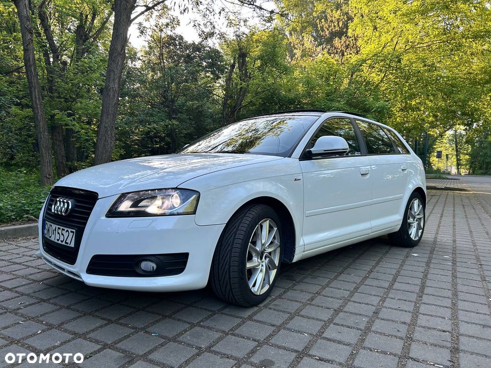 Audi A3 Sportback 2.0 TDI DPF S line Sportpaket - 4