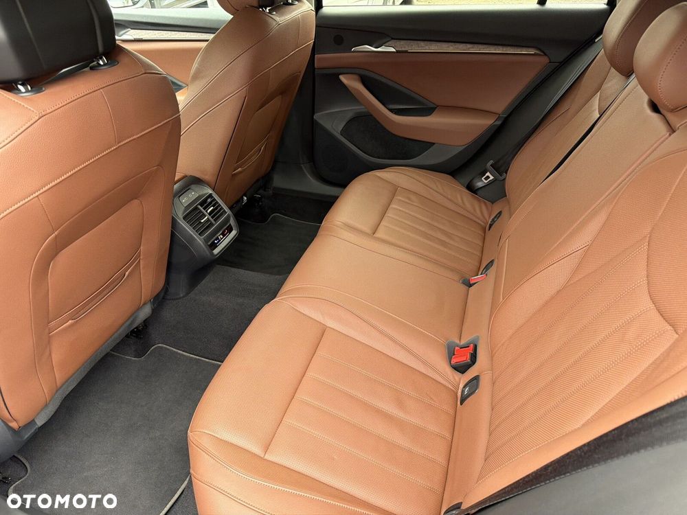 Skoda Superb - 35