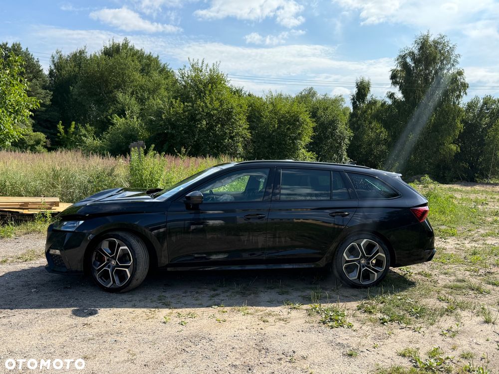 Skoda Octavia 2.0 TDI DSG 4x4 RS - 10