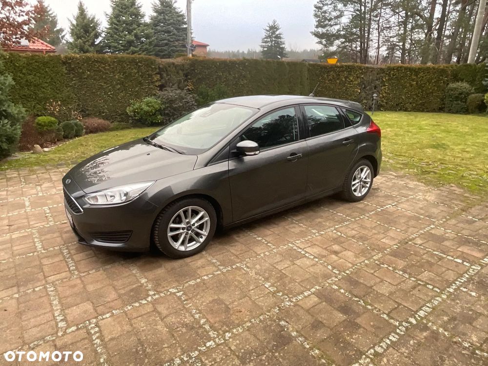 Ford Focus 1.6 Trend PowerShift - 11