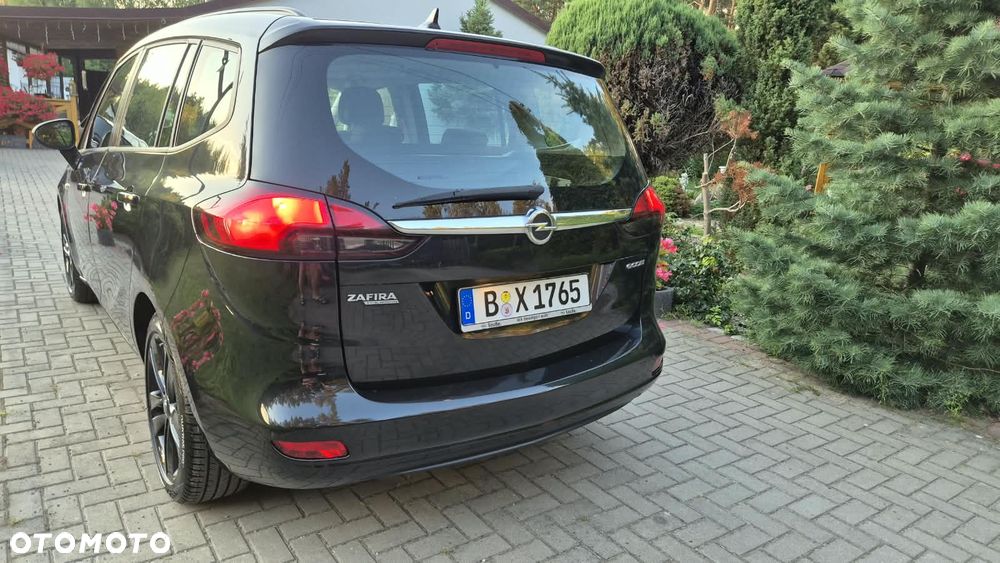 Opel Zafira - 4