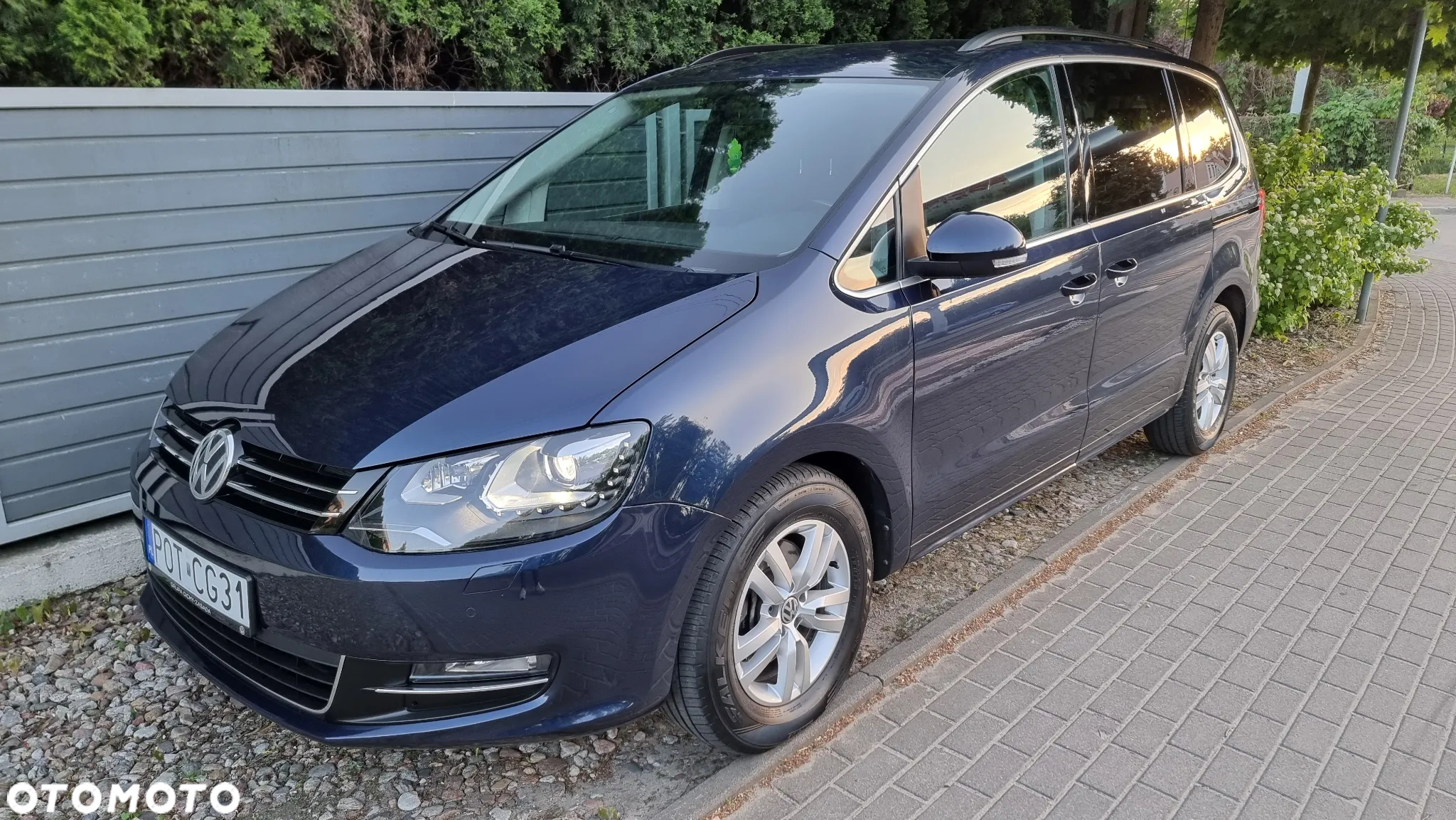 Volkswagen Sharan 2.0 TDI (BlueMotion Technology) Comfortline - 22