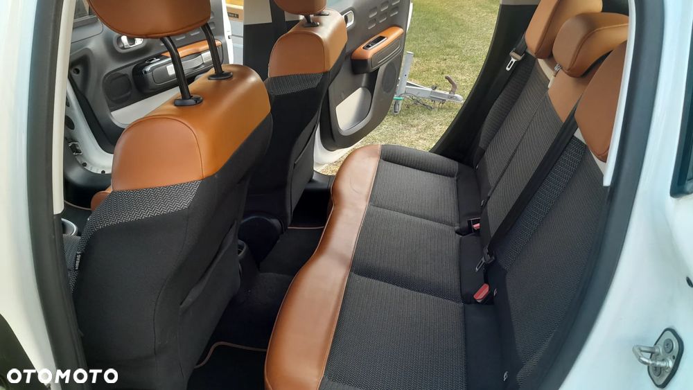 Citroën C3 Pure Tech 82 SHINE - 12