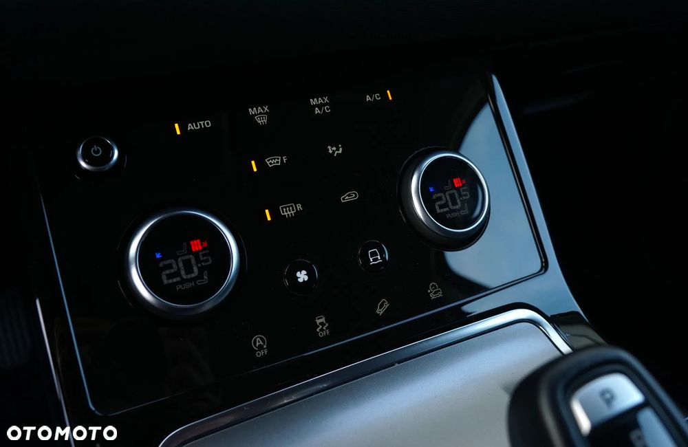 Land Rover Range Rover Evoque 2.0 P200 mHEV - 16