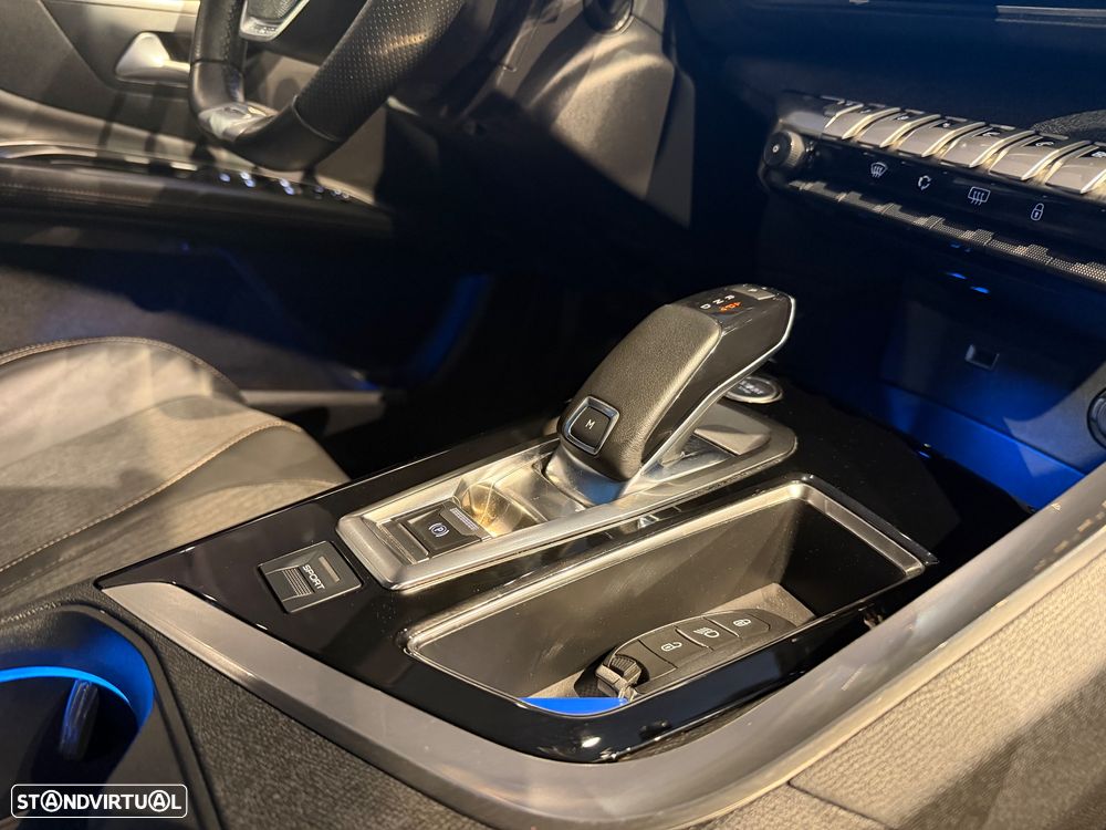 Peugeot 3008 1.6 BlueHDi GT Line EAT6 - 30