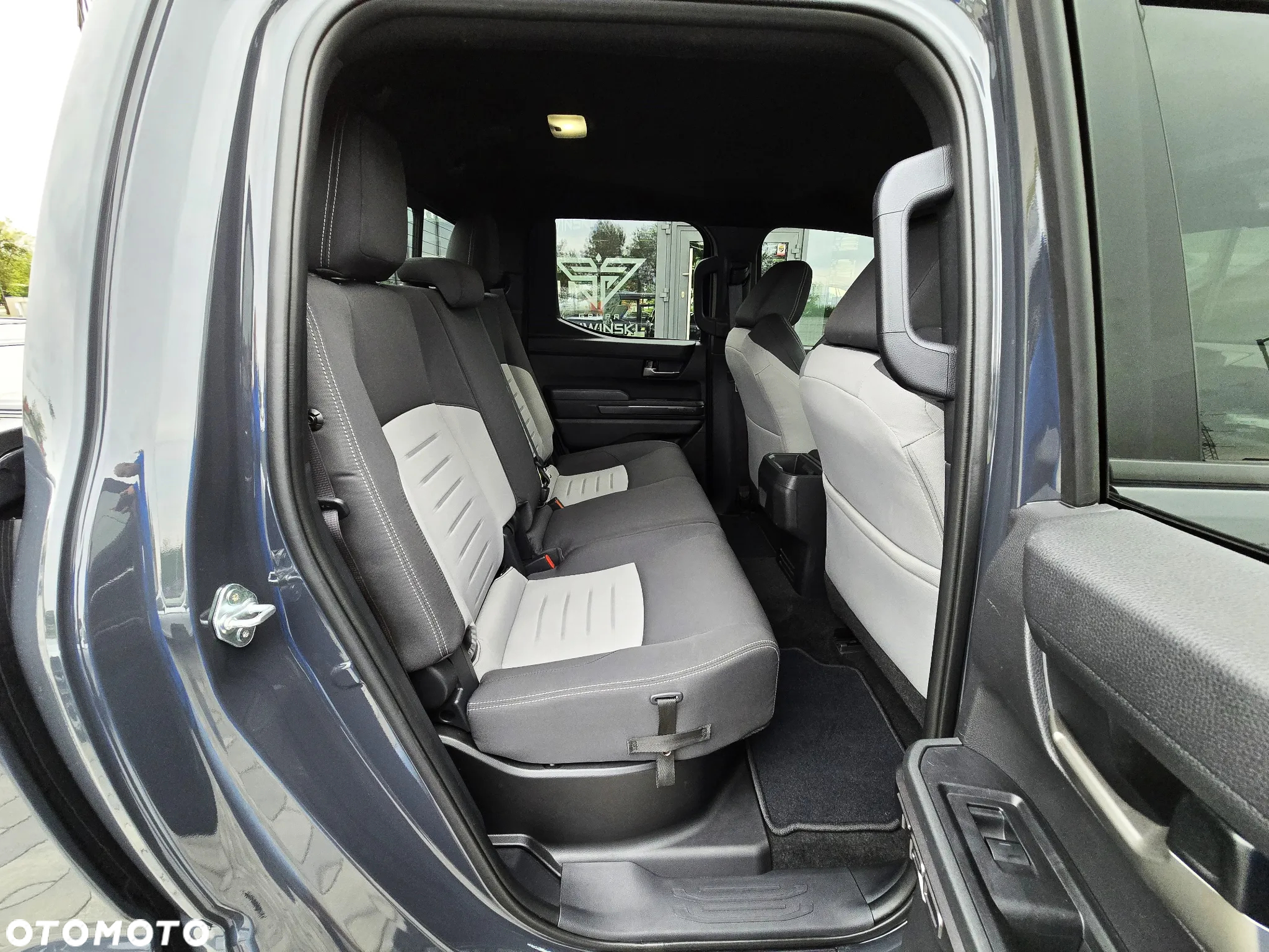 Toyota Tacoma - 20