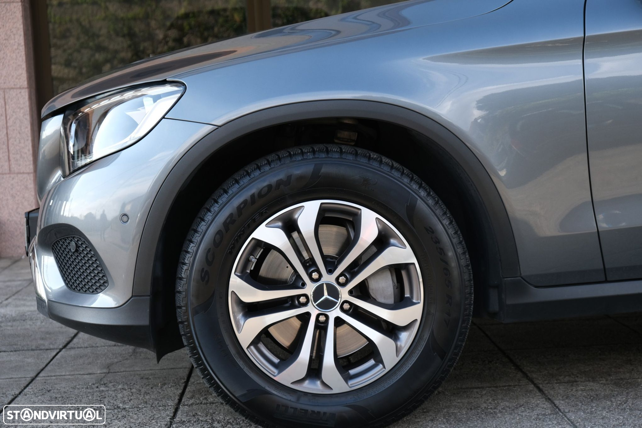 Mercedes-Benz GLC 250 Coupe 4Matic 9G-TRONIC Exclusive - 23