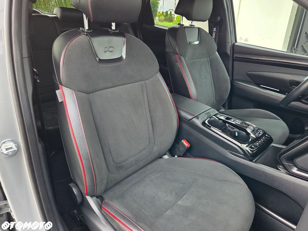 Hyundai Tucson 1.6 T-GDi N-Line 4WD DCT - 29