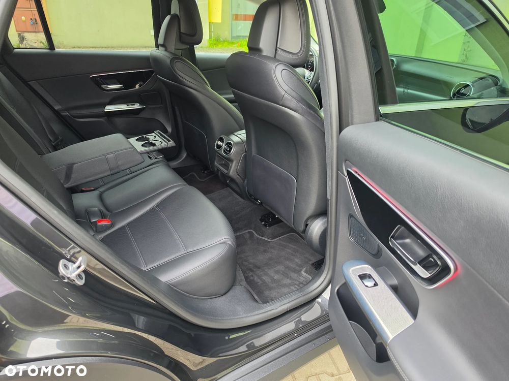 Mercedes-Benz GLC 220 d 4Matic 9G-TRONIC Avantgarde Advanced - 17