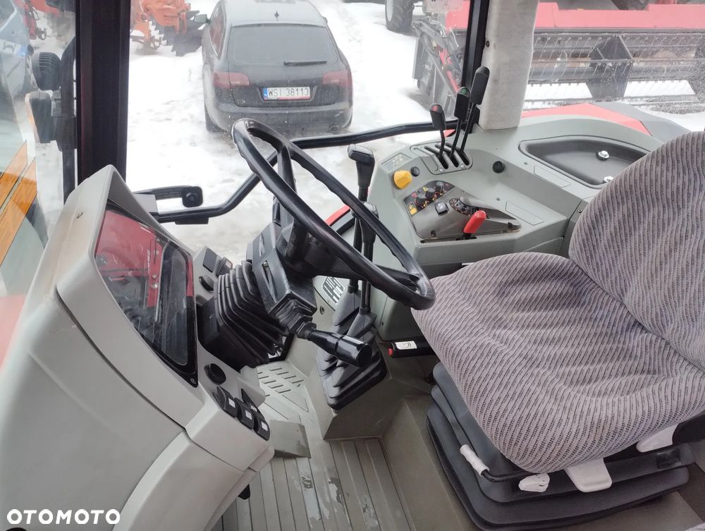 Massey Ferguson 8120 DynaShift 1996R - 16