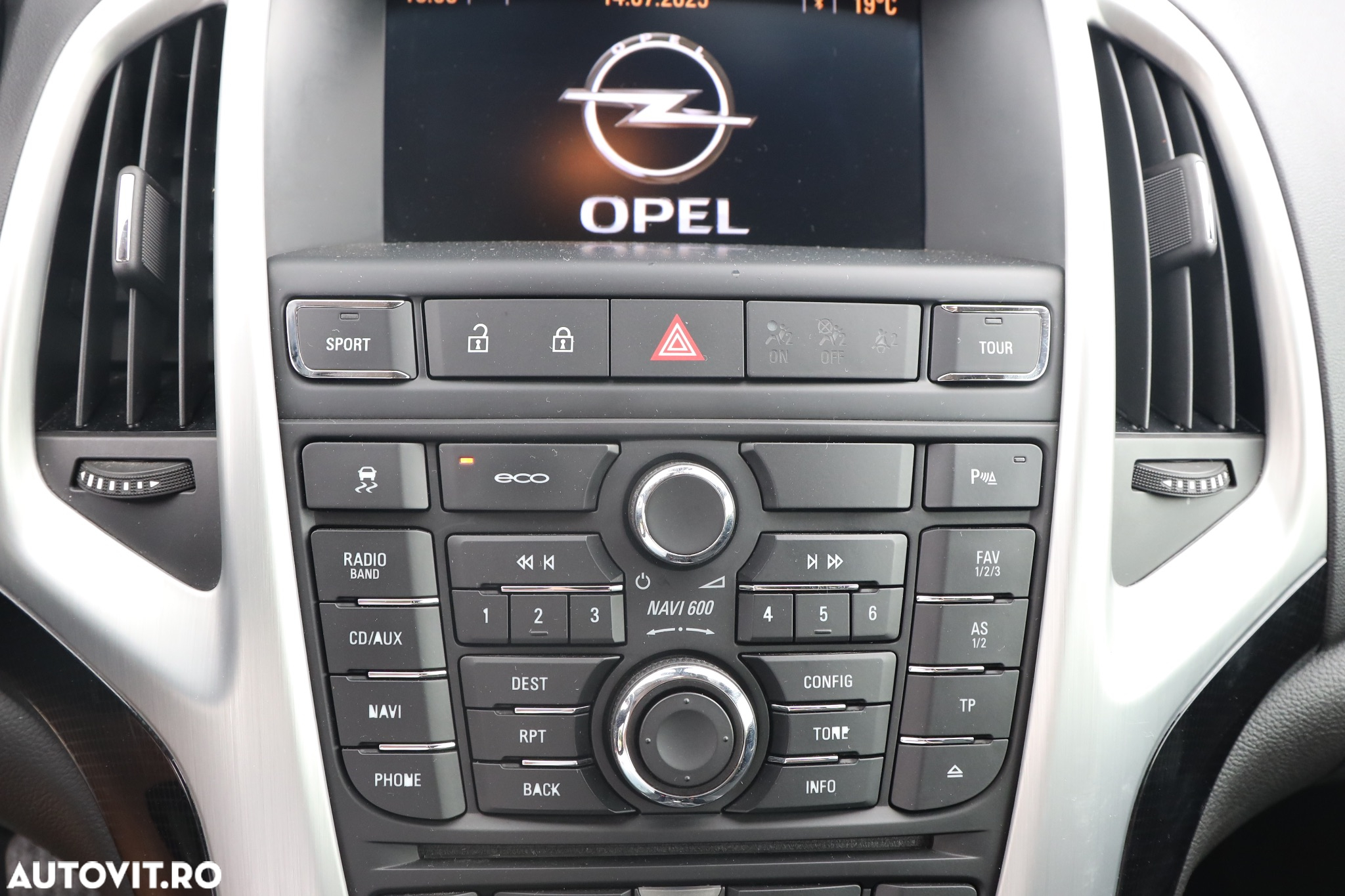 Opel Astra GTC 2.0 CDTI ecoFLEX Start/Stop Active - 14