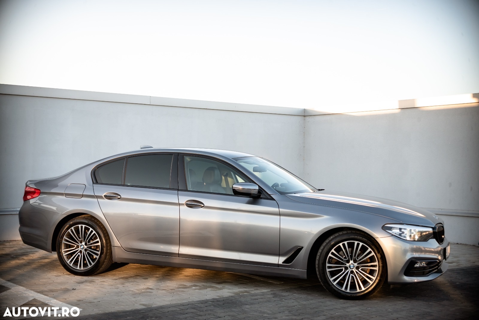 BMW Seria 5 520d AT - 5
