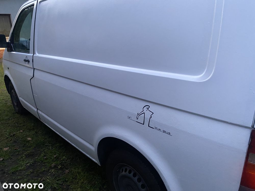 Volkswagen Transporter - 4