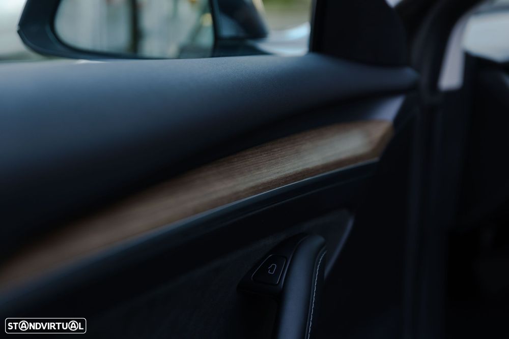 Tesla Model 3 Long Range Tração Integral - 10