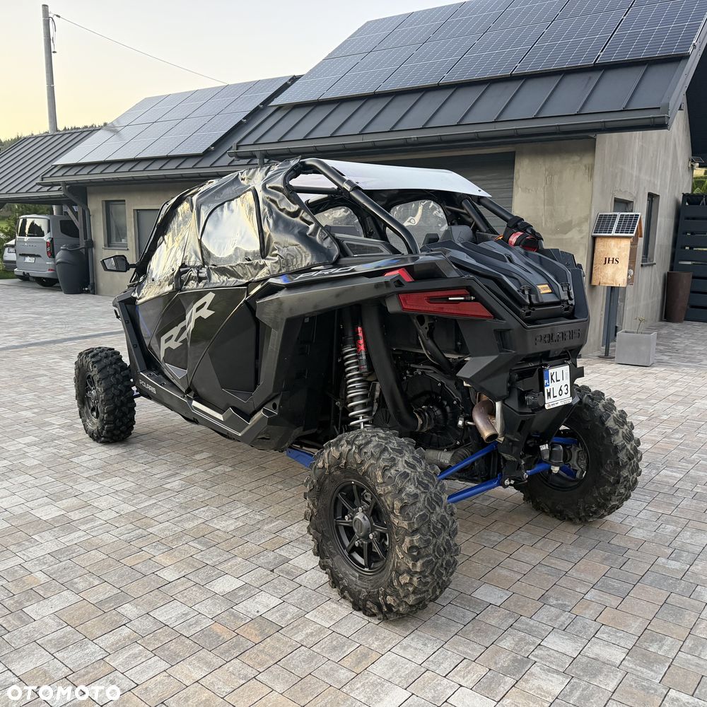 Polaris RZR - 6