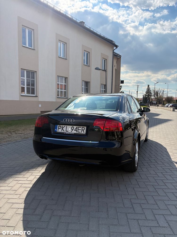 Audi A4 Limousine 2.0 TDI - 10
