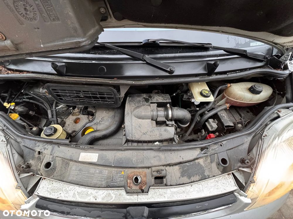 Opel VIVARO BRYGADÓWKA 6 MIEJSC KLIMATYZACJA - 28