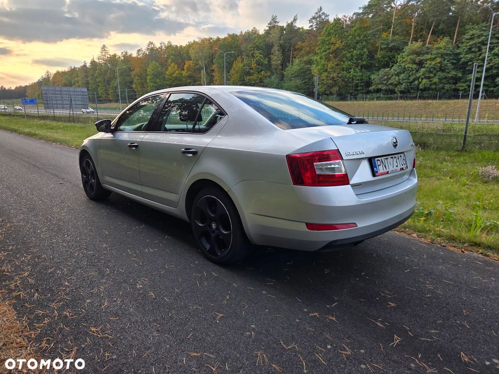 Skoda Octavia - 3