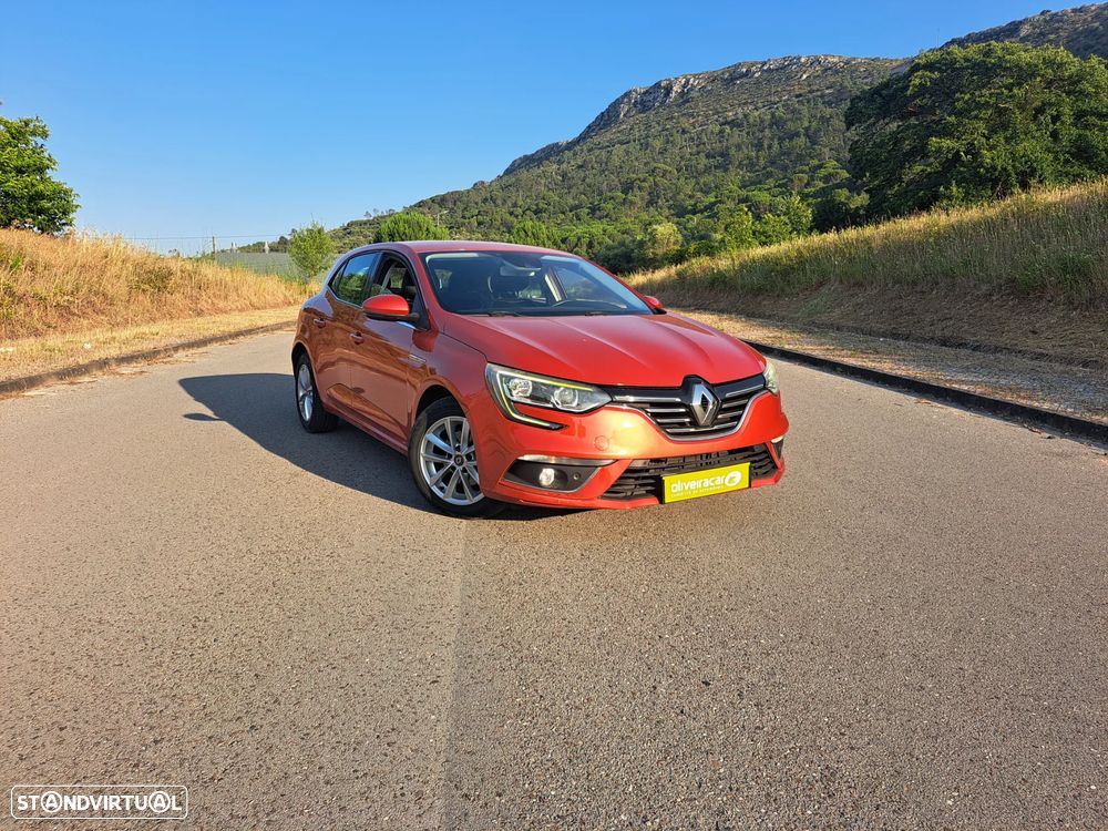 Renault Mégane 1.2 TCE Limited - 10