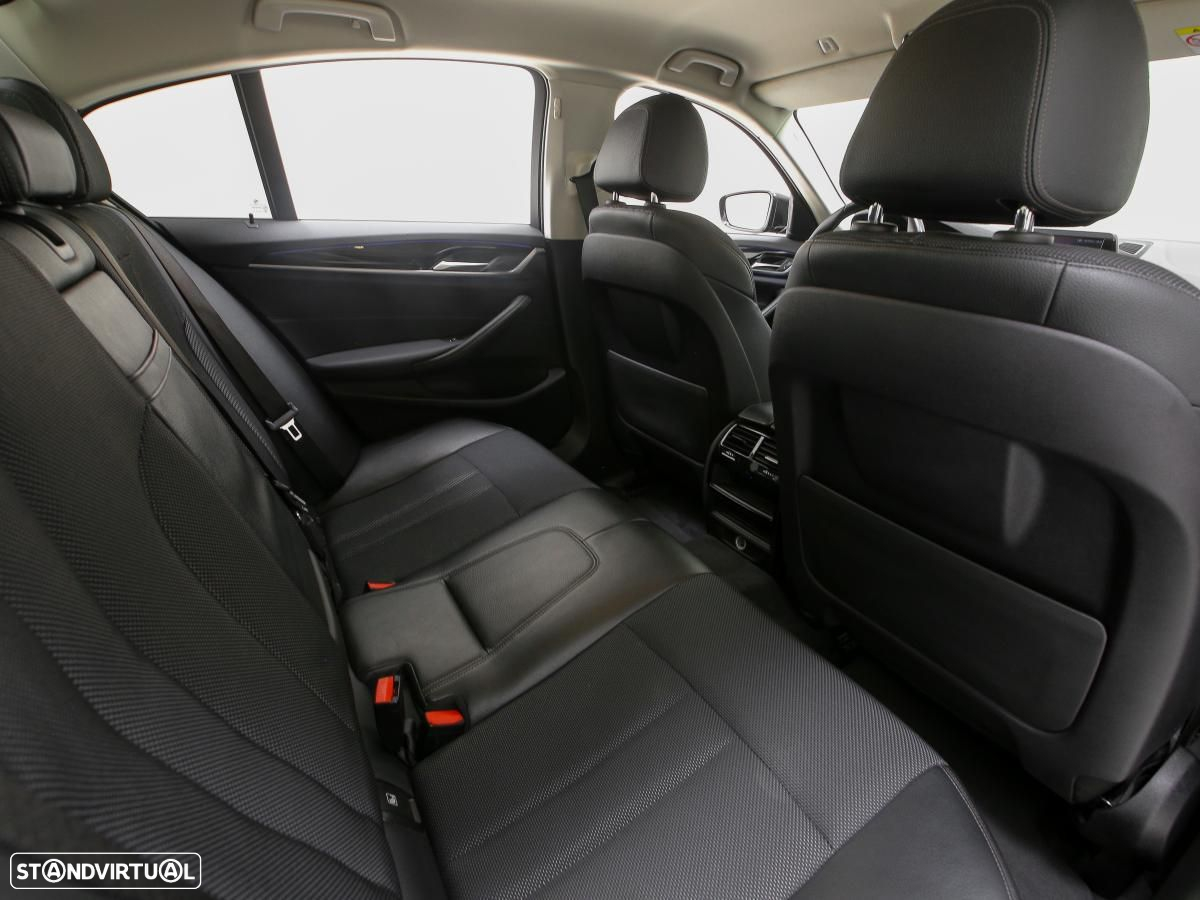 BMW 530 e iPerformance Line Sport - 11