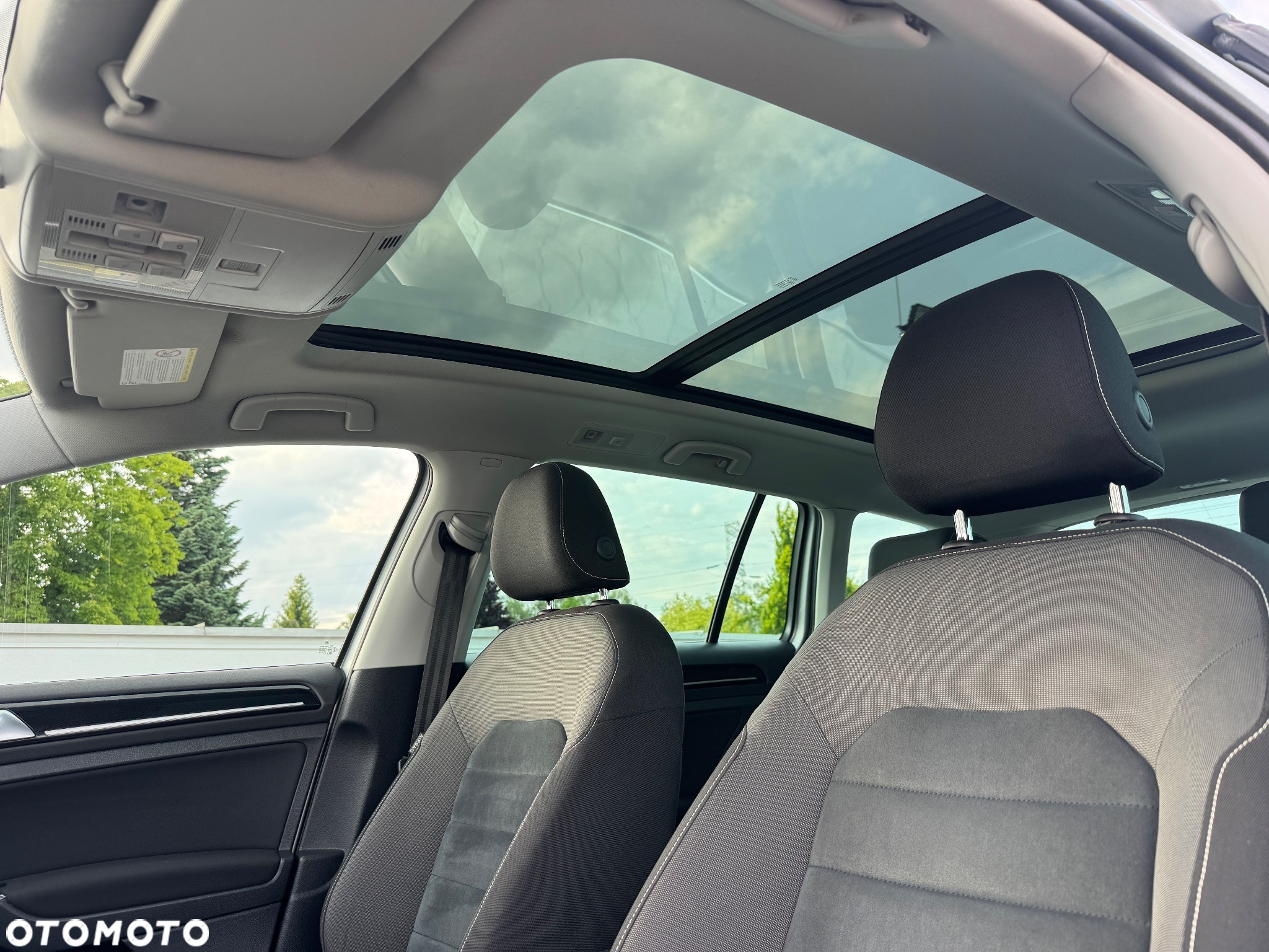 Volkswagen Golf VII 2.0 TDI BMT Highline - 22
