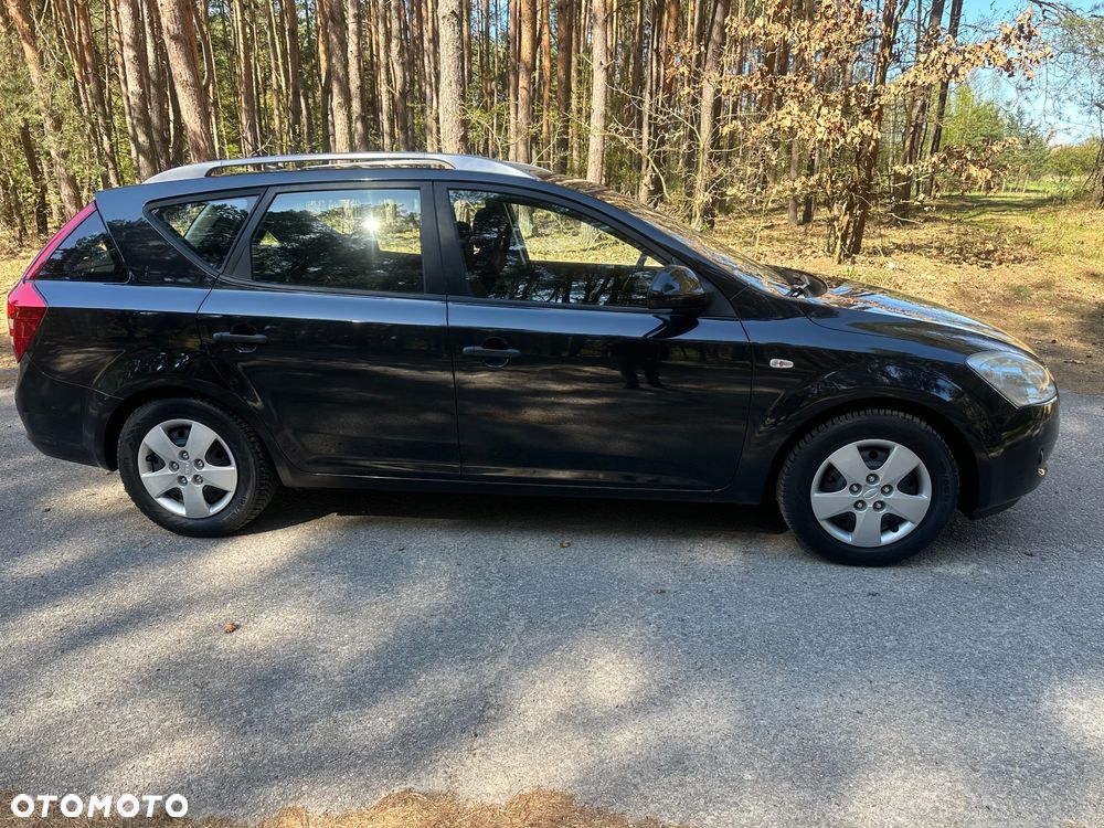 Kia Ceed 1.4 CVVT LX - 37