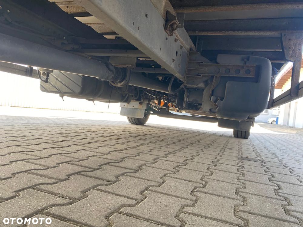 DAF LF 180 FA KONTENER Z WINDĄ - 24