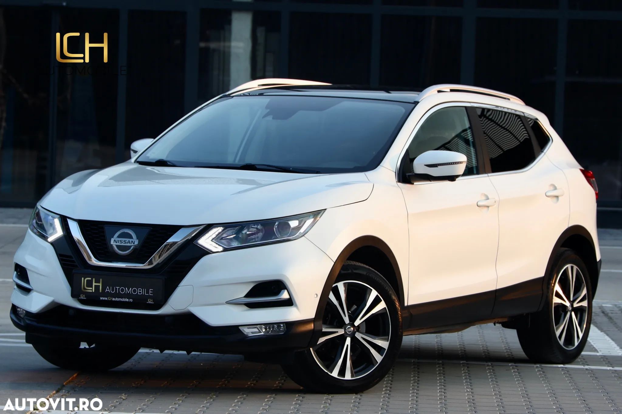 Nissan Qashqai 1.6 DCI Start/Stop X-TRONIC Tekna - 1