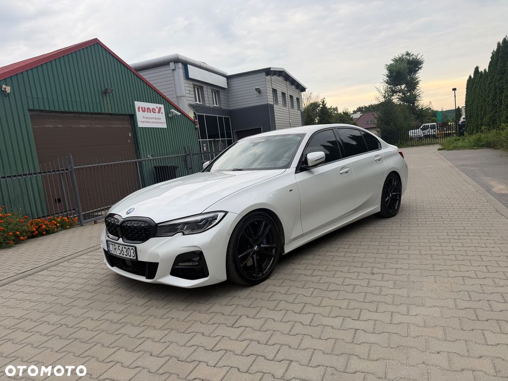 BMW Seria 3 330d M Sport - 3