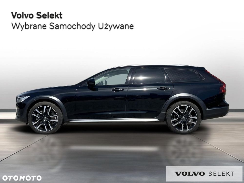 Volvo V90 Cross Country - 3