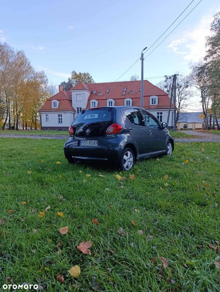 Toyota Aygo - 4