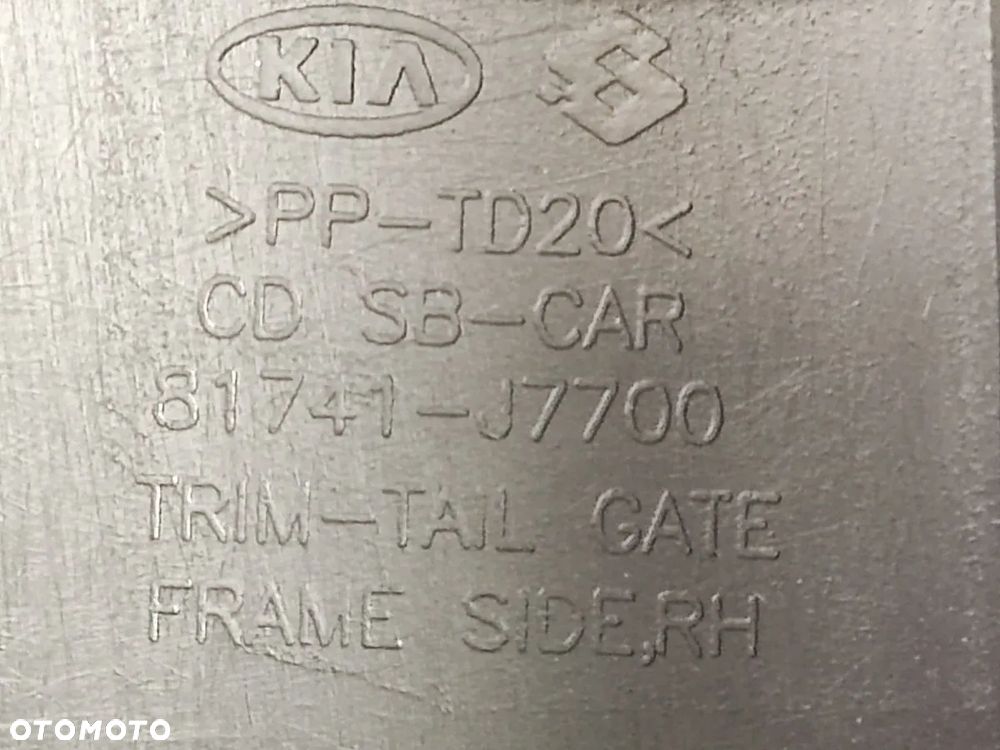 KIA PRO CEED od 2021r Poszycie Klapy Bagażnika Prawe - 3
