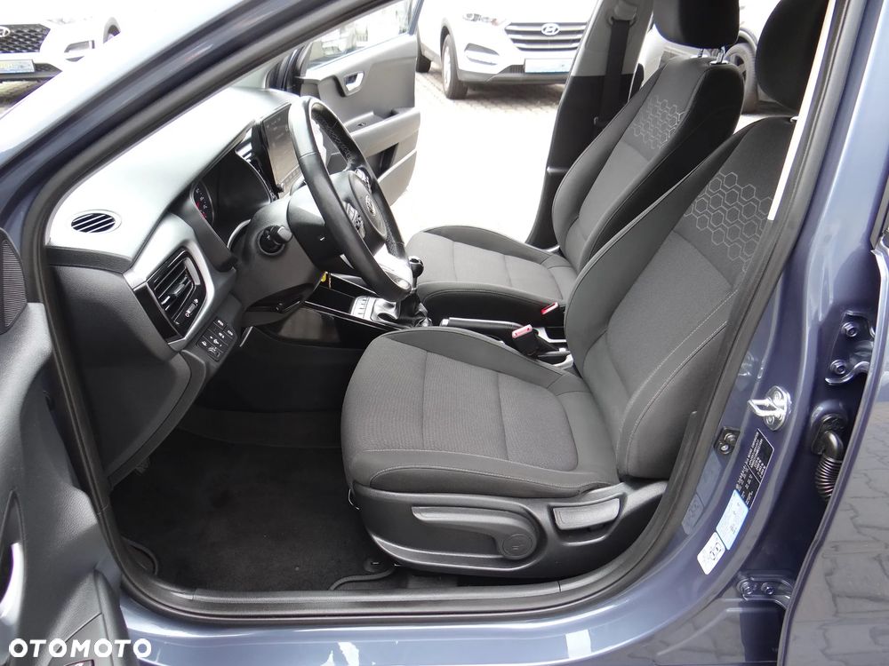Kia Rio 1.2 Edition 7 - 22