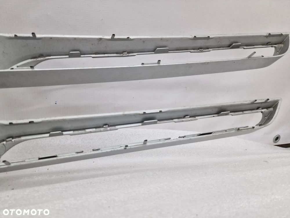 MERCEDES GLE W166 RAMKA / LISTWA ATRAPY / GRILLA PRZEDNIEGO PRZÓD , NR A1668880323 / A1668880423 , NR AUKCJI GL538 - 11