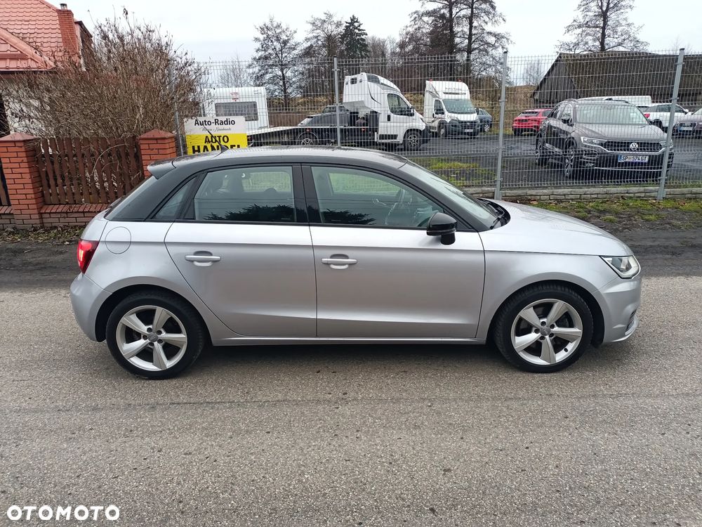 Audi A1 Sportback 1.6 TDI design - 7