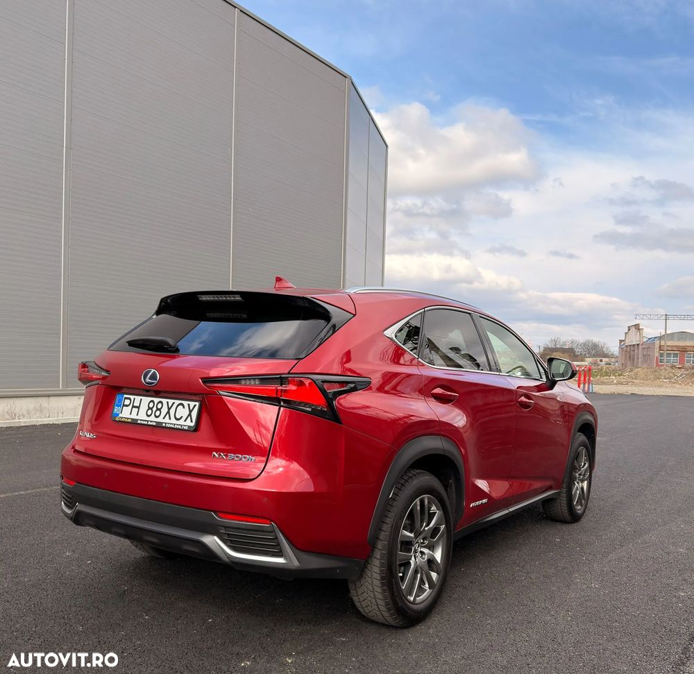 Lexus Seria NX - 5